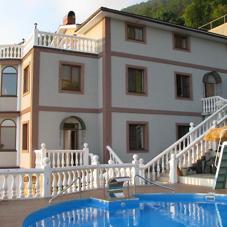Mamzyshkha Guest House Gagra Eksteriør billede