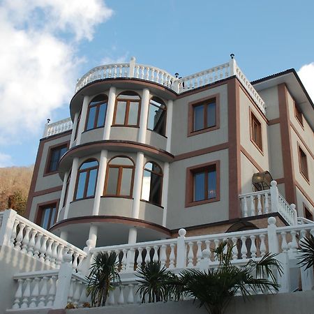 Mamzyshkha Guest House Gagra Eksteriør billede