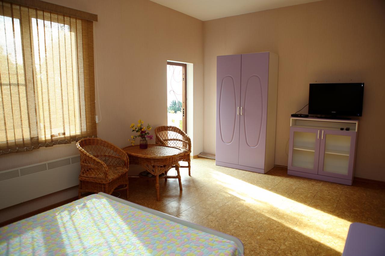 Mamzyshkha Guest House Gagra Eksteriør billede