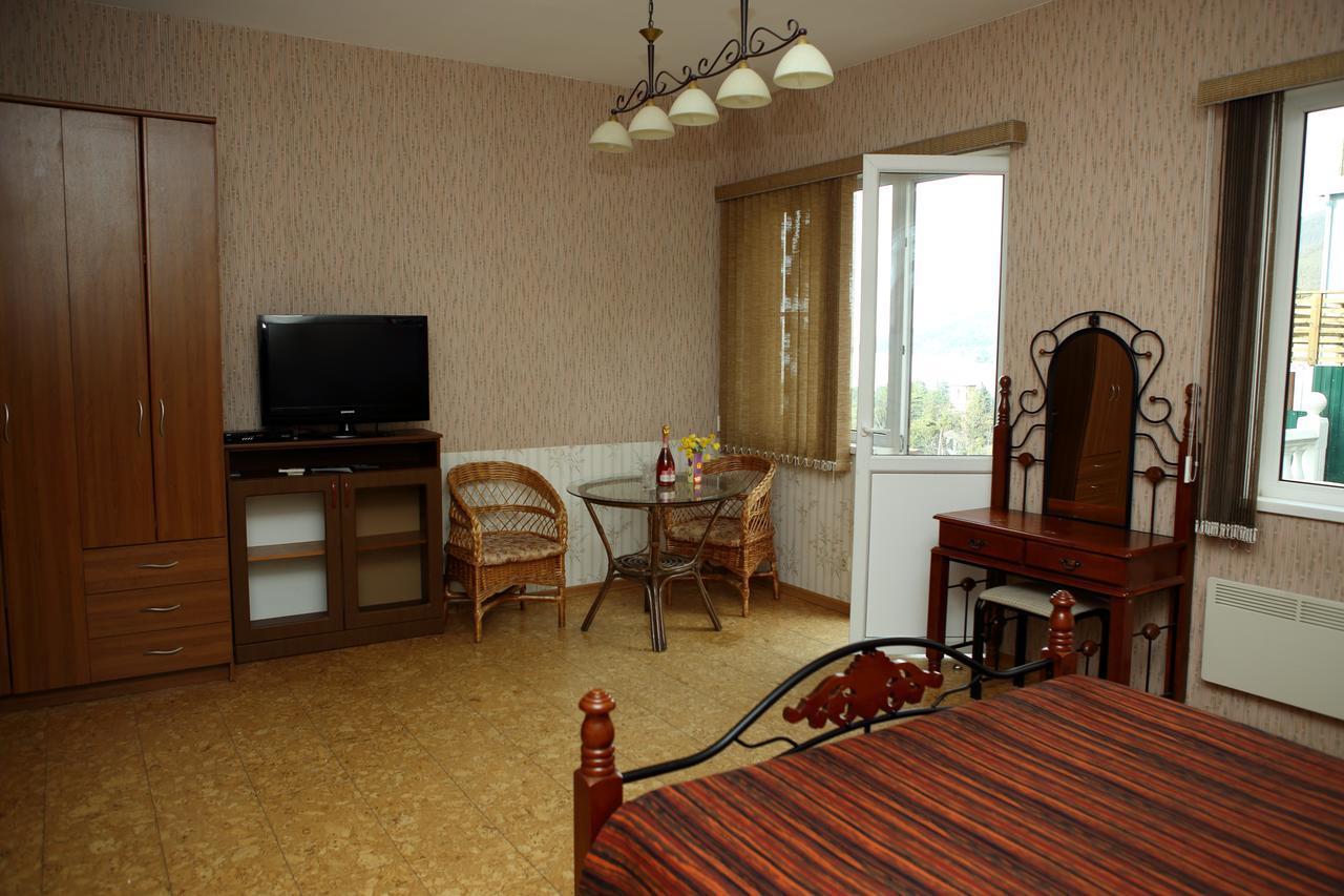 Mamzyshkha Guest House Gagra Eksteriør billede